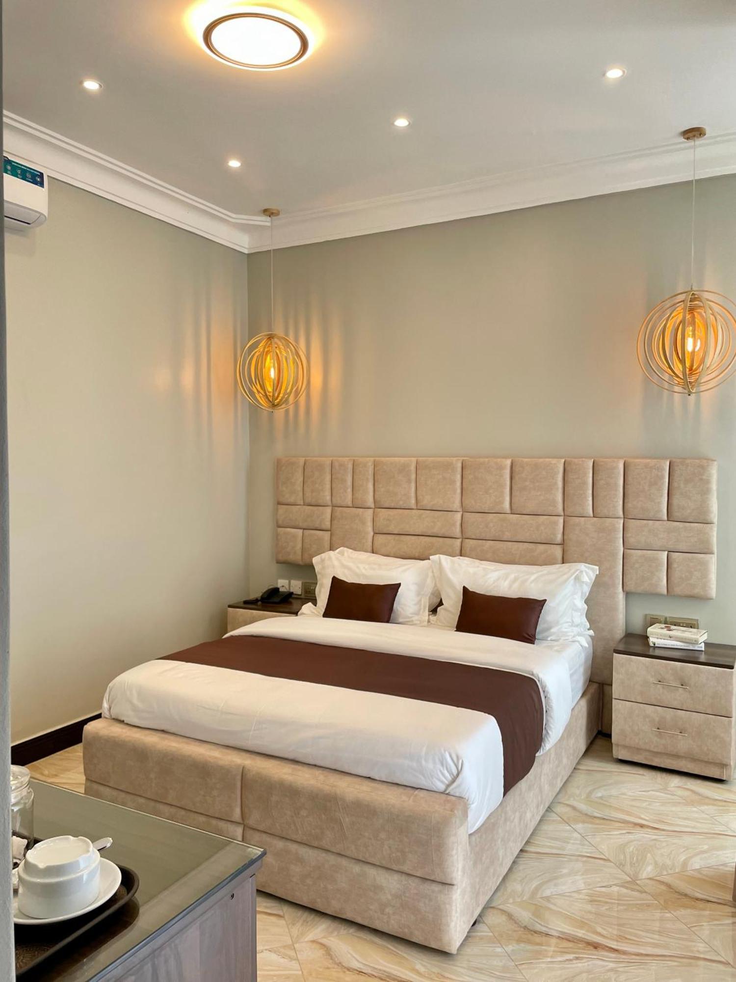 The Nook Boutique Bed and Breakfast Kampala Exterior foto